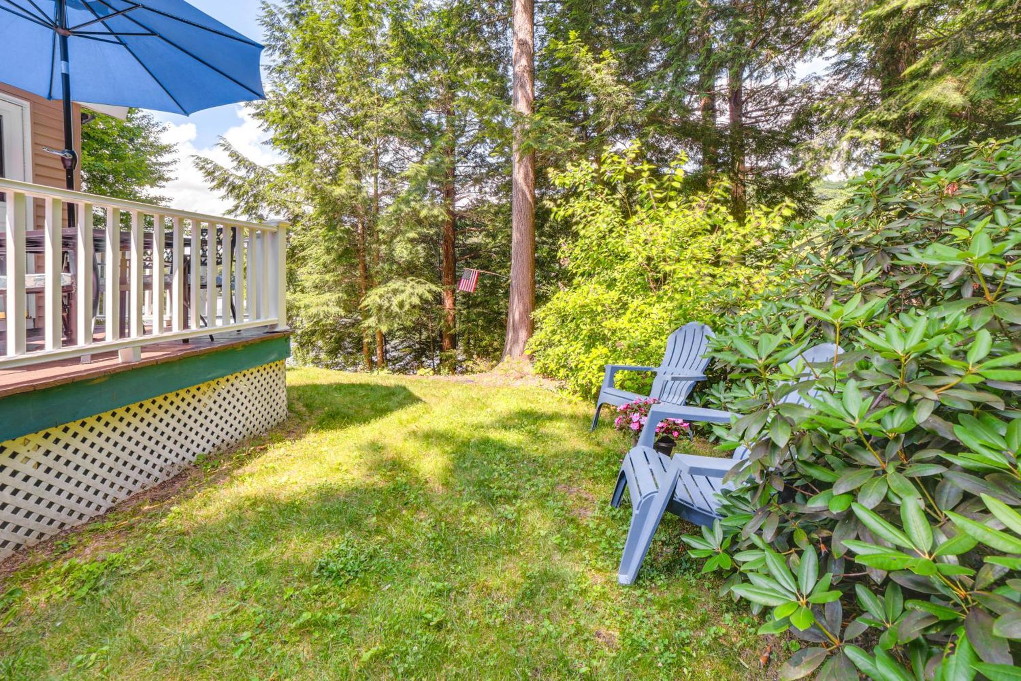 Breathtaking Newbury Cottage With Deck On Chalk Pond Esterno foto