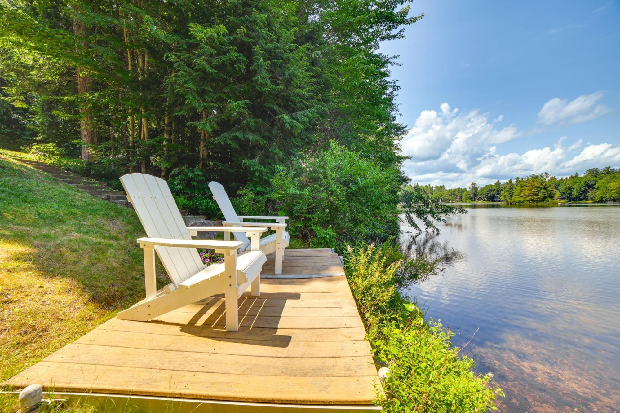 Breathtaking Newbury Cottage With Deck On Chalk Pond Esterno foto