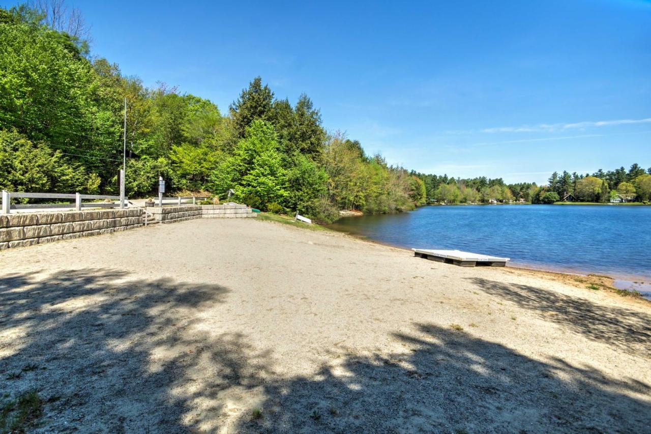 Breathtaking Newbury Cottage With Deck On Chalk Pond Esterno foto